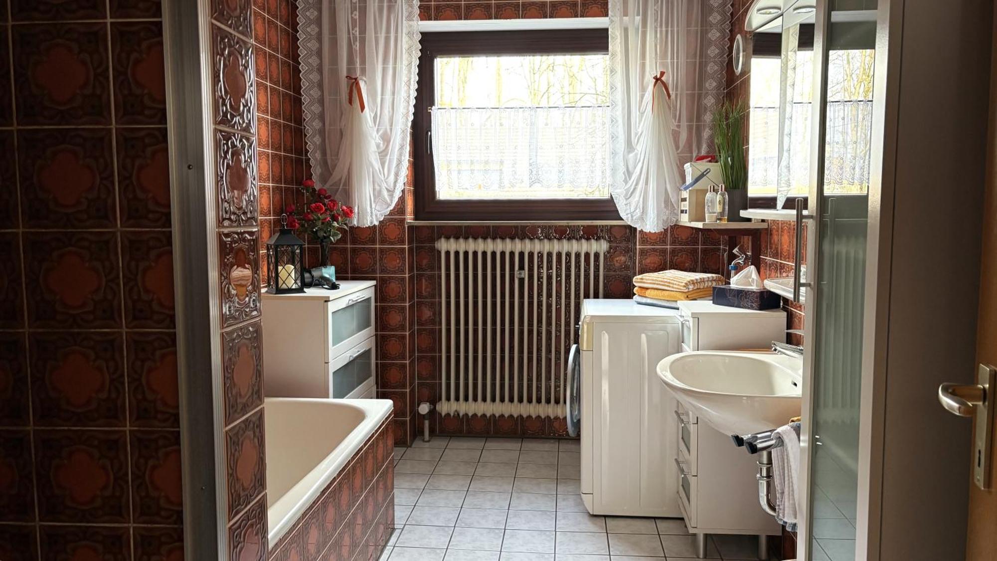 Grosszuegige Wohnung Mit Terrasse Und Gartenzugang - Das Komplette Erdgeschoss Bindlach Exterior foto